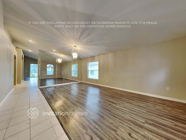 Photo - 19250 Fishermans Bend Dr