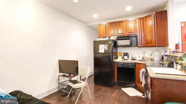 Building Photo - 1902 N 17th St Unit C