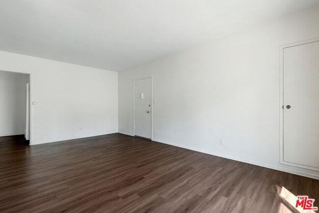 Photo - 550 Croft Ave Unidad 8