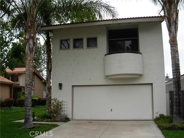 Photo - 21927 Erie Ln