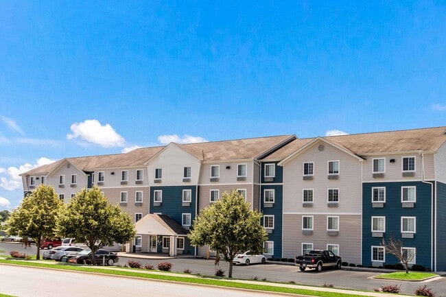 Building Photo - Furnished Studio-Bentonville Rental