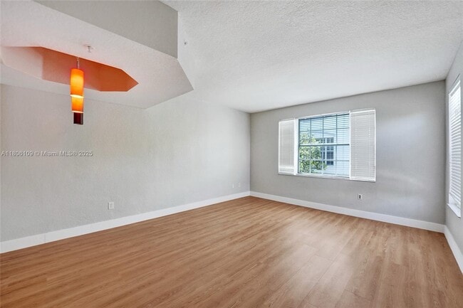Photo - 781 SW 148th Ave