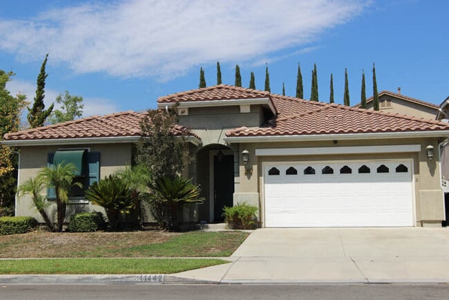Coming Soon! Beautiful 3 Bedrooms 2 Baths ... - Coming Soon! Beautiful 3 Bedrooms 2 Baths ... House