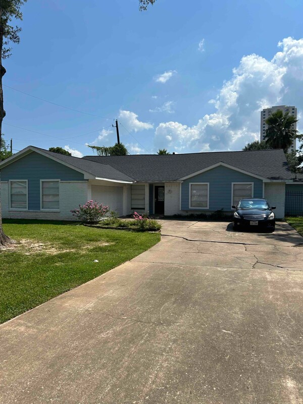 Photo - 500 Shirleen Dr