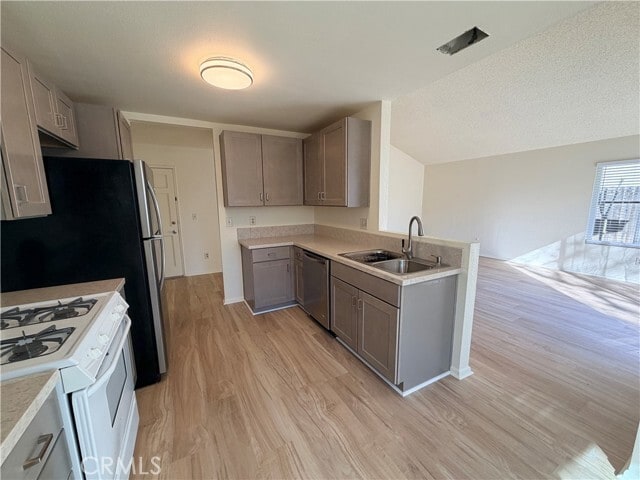 Photo - 6650 Alcantara Ave