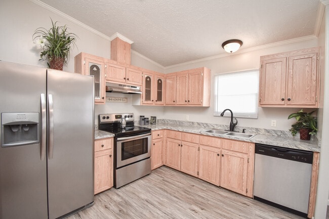 Photo - 807 E Mesquite Ln