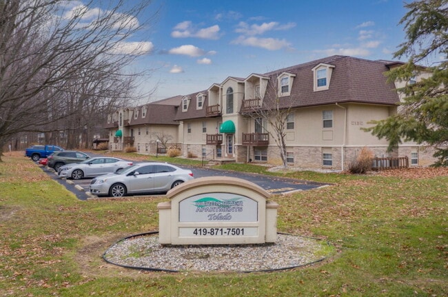 Photo - 2104 Stirrup Ln Unidad F204