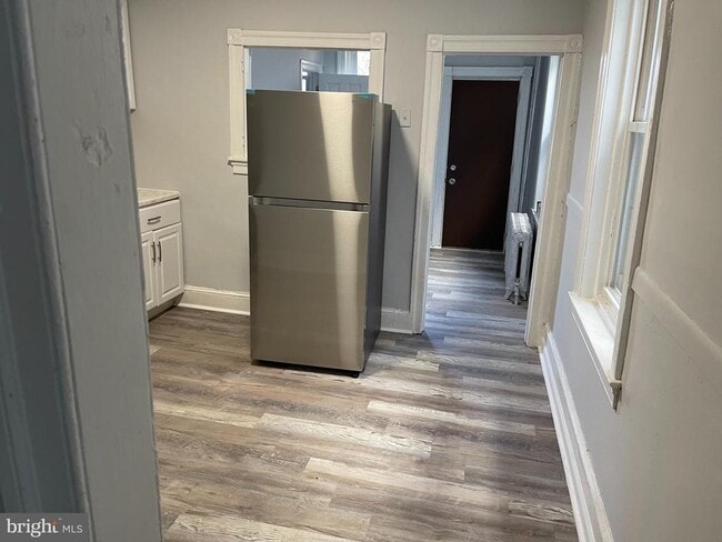 Photo - 127 E Coulter St