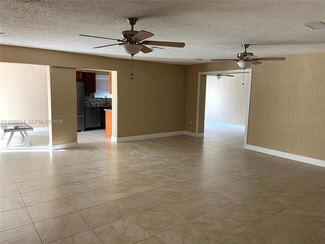 Photo - 6407 SW 5th St