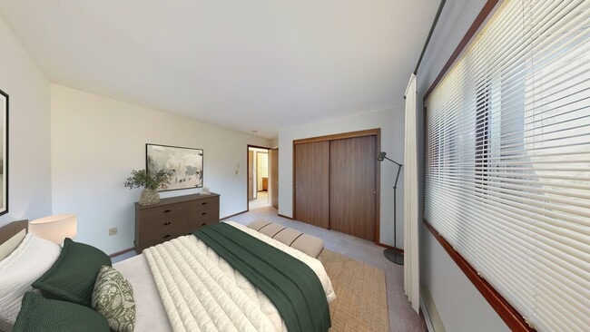 Rivershire Apartments
