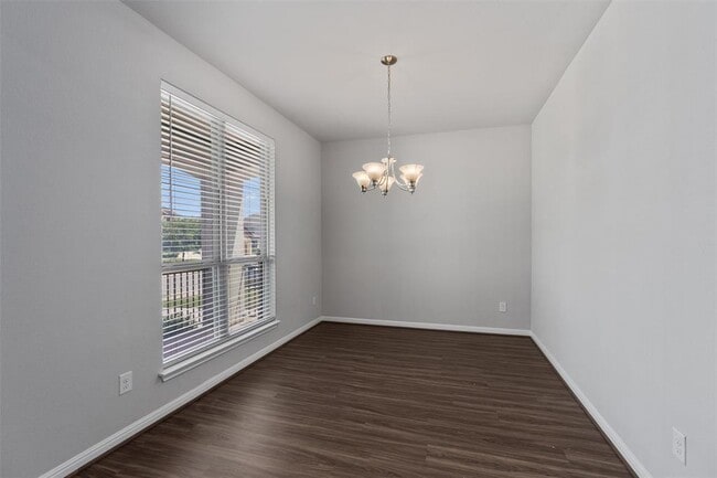 Photo - 17300 Antioch Ave