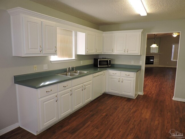 Photo - 1897 Gulf Bay Ln