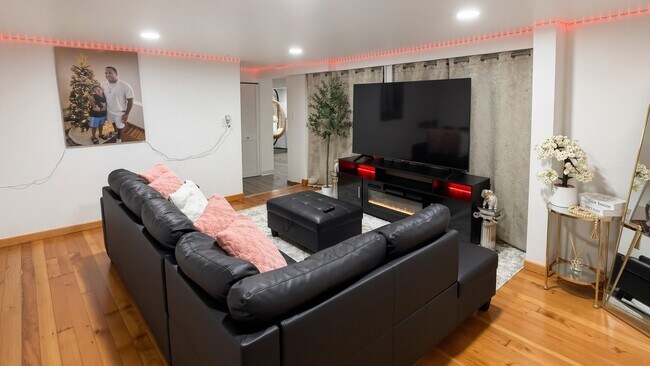 2840 N Rutherford Ave Unit GDN