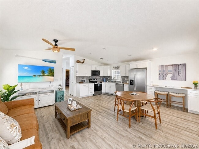 10851 S Ocean Dr