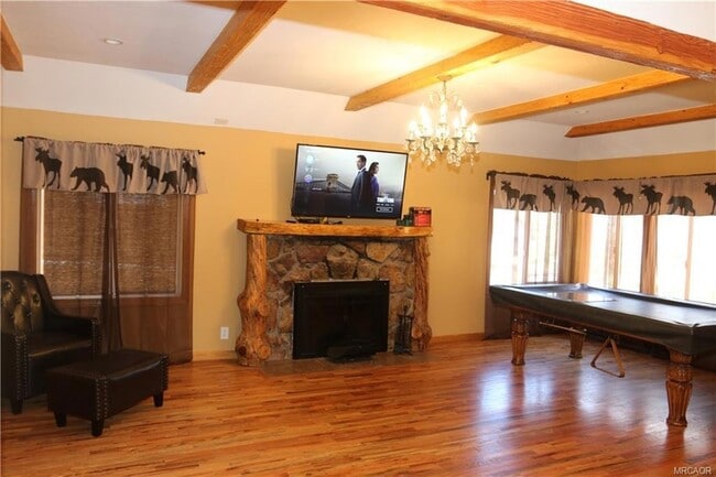 Photo - 623 Temple Ln