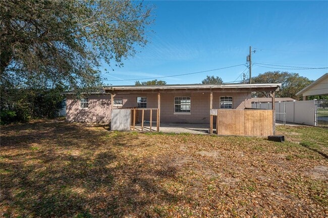 Photo - 2907 Wheeler St