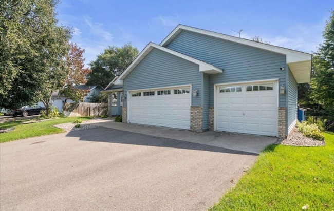 Photo - 9673 Harrow Ct S