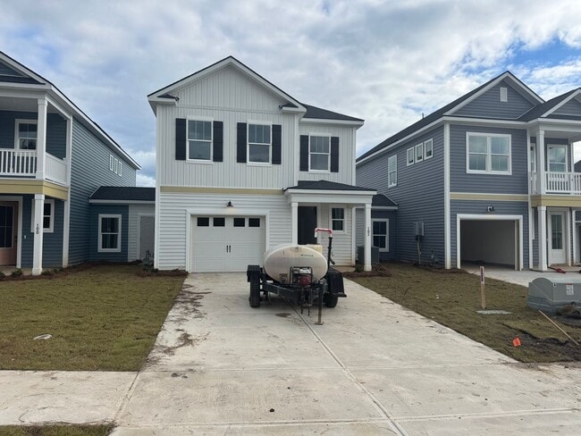 Building Photo - 3 Bedroom 2.5 Bathroom House in Hawthorne ...