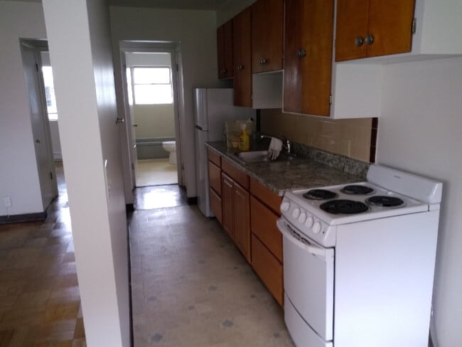 Photo - 1741 S Hanford St Unit 4