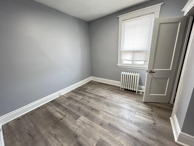 Photo - 128 Carrick Ave Unit 12