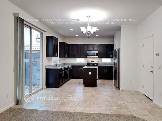 Photo - 1385 S Moccasin Trail