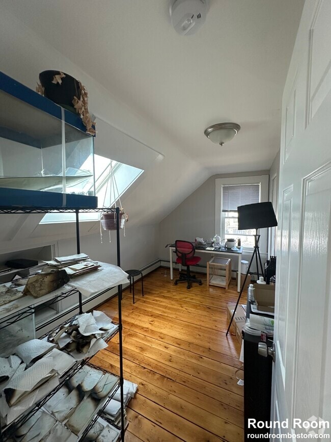 Building Photo - 212 California St Unit 1 Rental