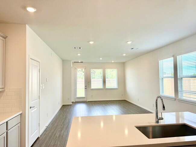 Photo - 7334 Grand Mason Dr