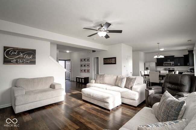 Photo - Spacious 4-Bedroom Home with Walk-In Closet & Community Pool in Greenwood