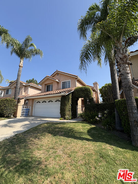 Building Photo - 24715 Cll Largo Rental