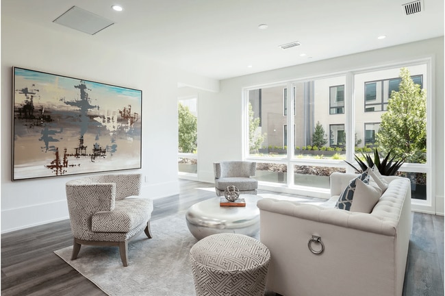 Distribución de viviendas de dos y tres habitaciones - 3525 Normandy