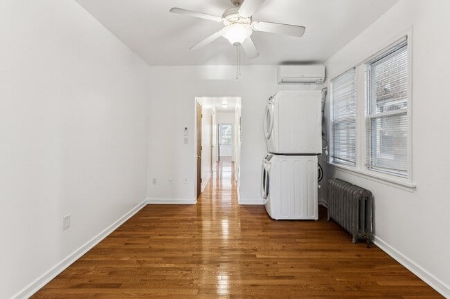 Photo - 806 S 47th St