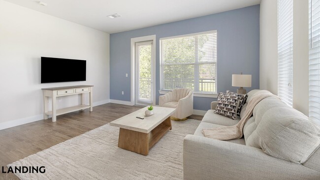 Photo - 4001 Ross Ave Unidad 252
