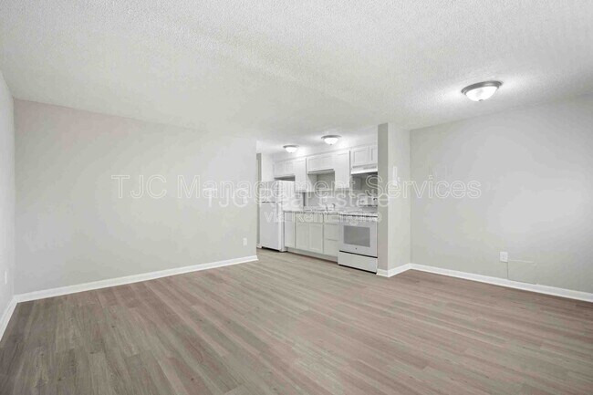 Photo - 1138 Corona St Unit 103