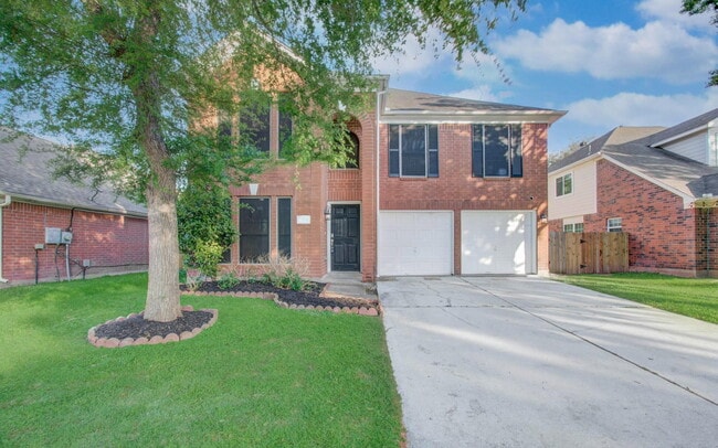 Building Photo - Village Park Drive, Missouri City, TX 77489 - 5 BR 2.5 BA single-family home