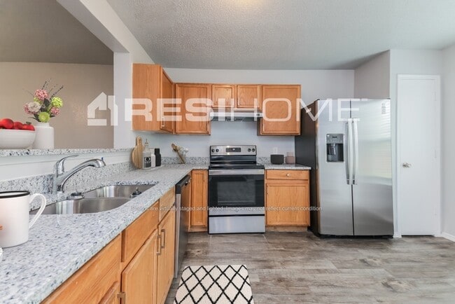 Photo - 1703 Red Cloud Dr