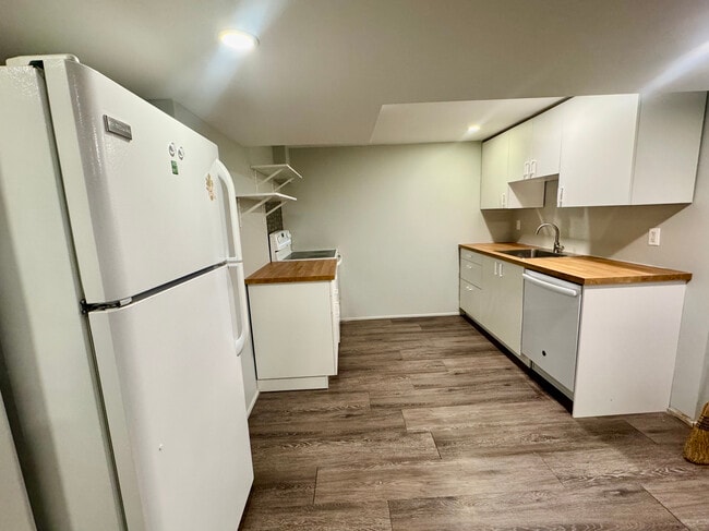 Photo - 2 Bedroom Basement Apartment – All Utiliti... Unit Basement