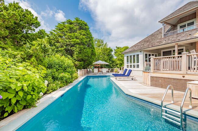 Photo - 7 Dune Ln House
