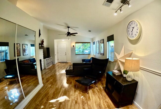 Photo - 4929 Chelsea Glen Ct