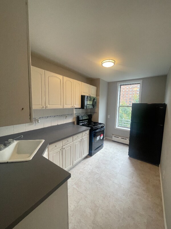 1310 Clay Ave House House Rental in Bronx, NY