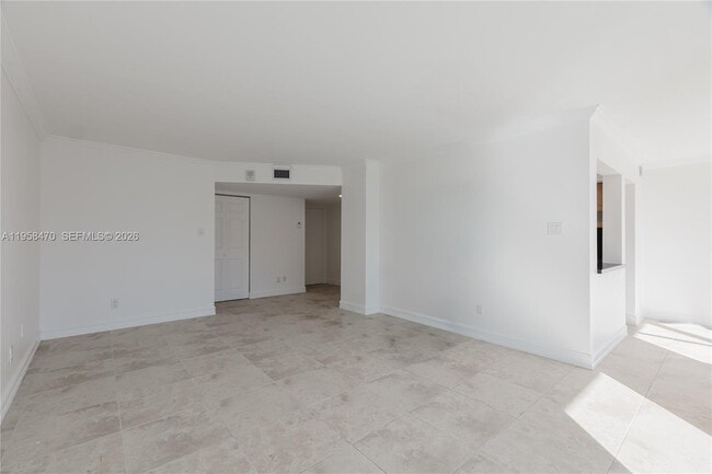 Photo - 16565 NE 26th Ave Unit 5I