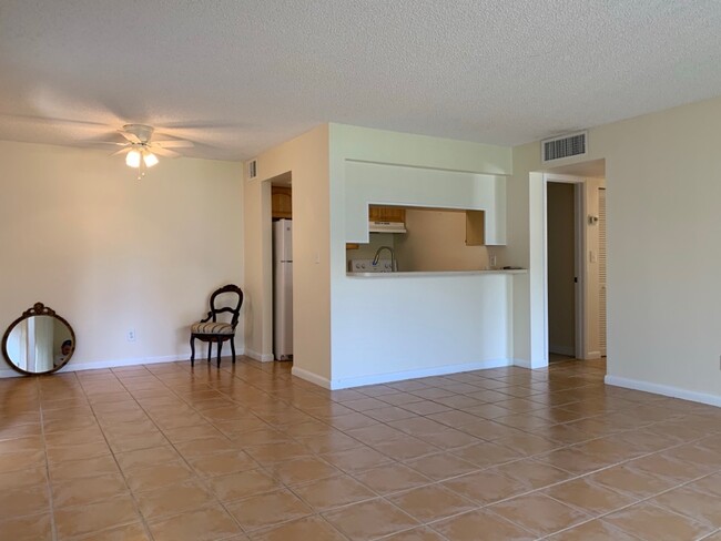 Photo - 744 NW Fork Rd Condo Unit 744