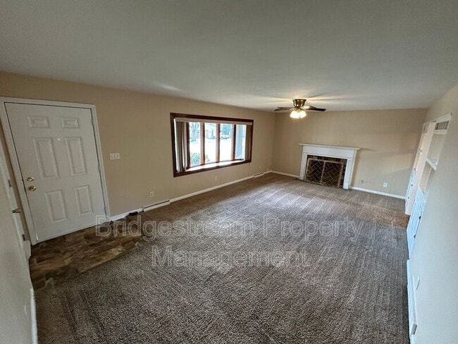 Photo - 7541 Mintwood Ave