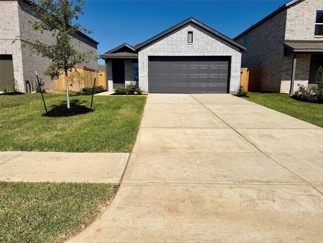 Photo - 28722 Bottom Grass Trl