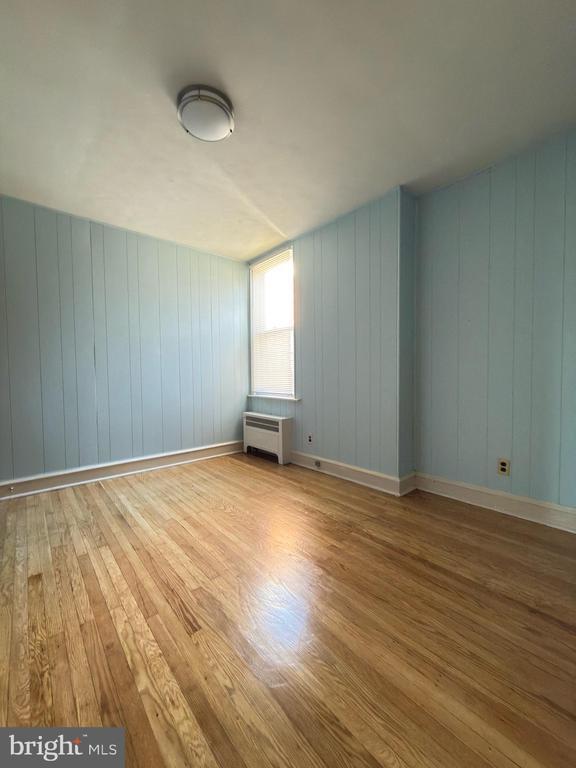 Photo - 441 E Cheltenham Ave