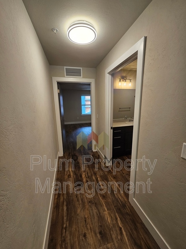 Photo - 420 Minnesota Ave Unit #103-#105