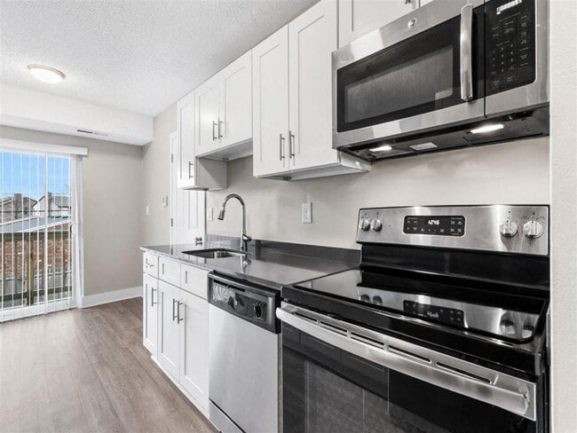 Photo - Greens on North Forest