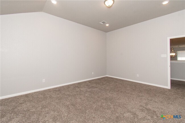 Photo - 3209 Shawlands Rd