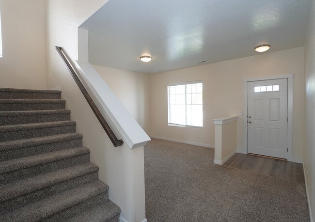 Photo - 3061 W Silver River St