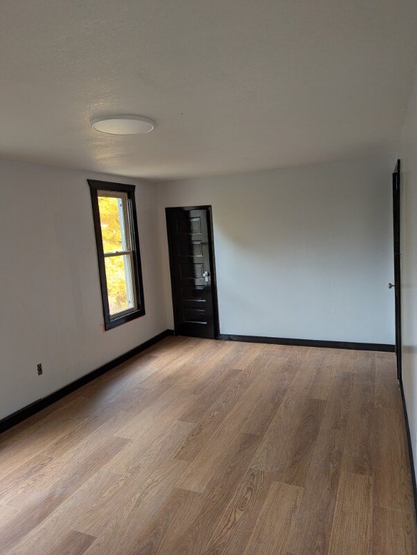 Photo - 500 Skyview Ave