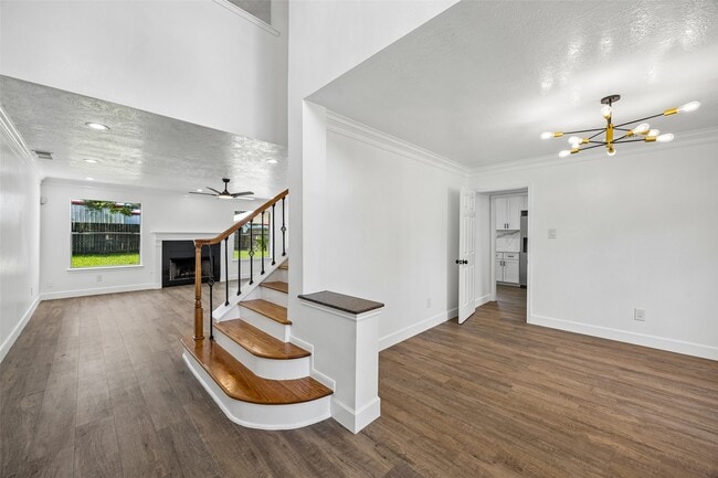 Photo - 23527 Cansfield Way